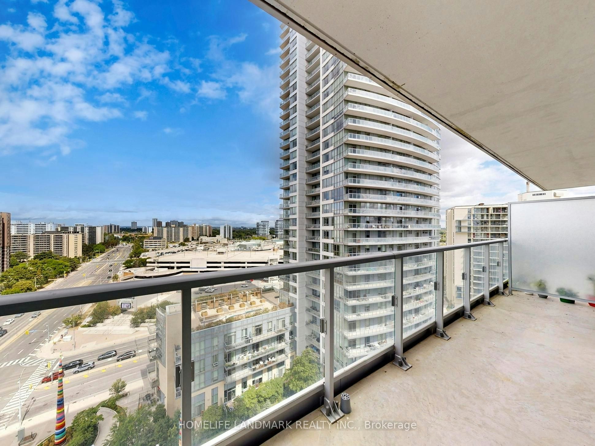 1204-66 Forest Manor Road, Toronto, ON, M2J 1M6 - 26