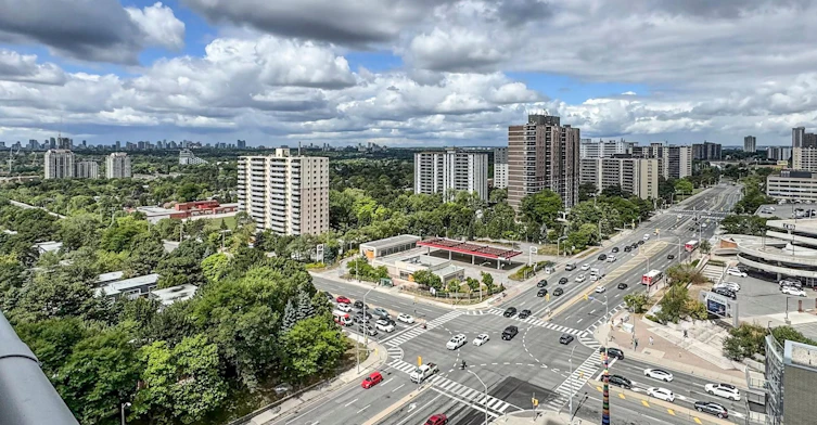 1204-66 Forest Manor Road, Toronto, ON, M2J 1M6 - 29