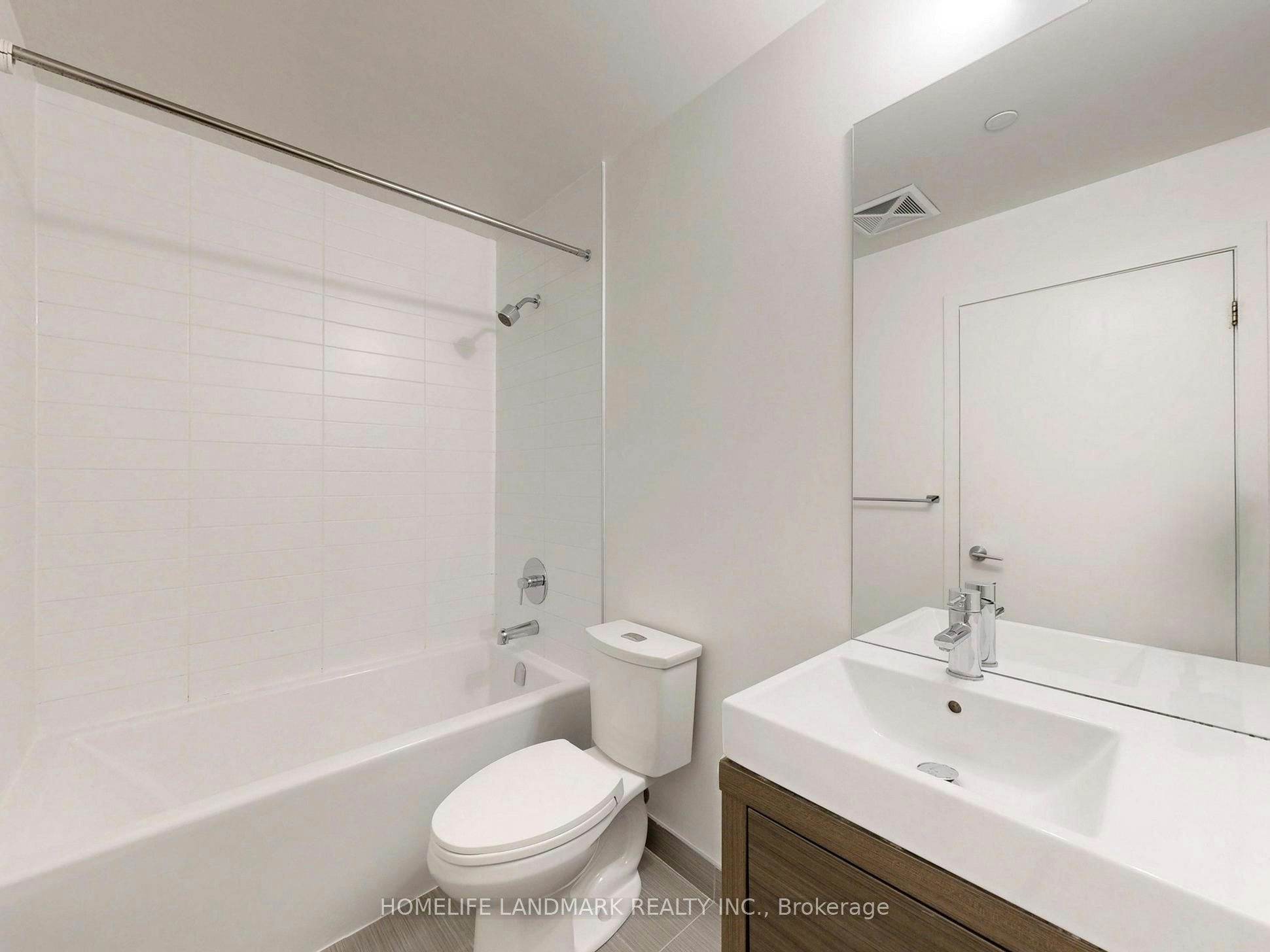 1204-66 Forest Manor Road, Toronto, ON, M2J 1M6 - 24