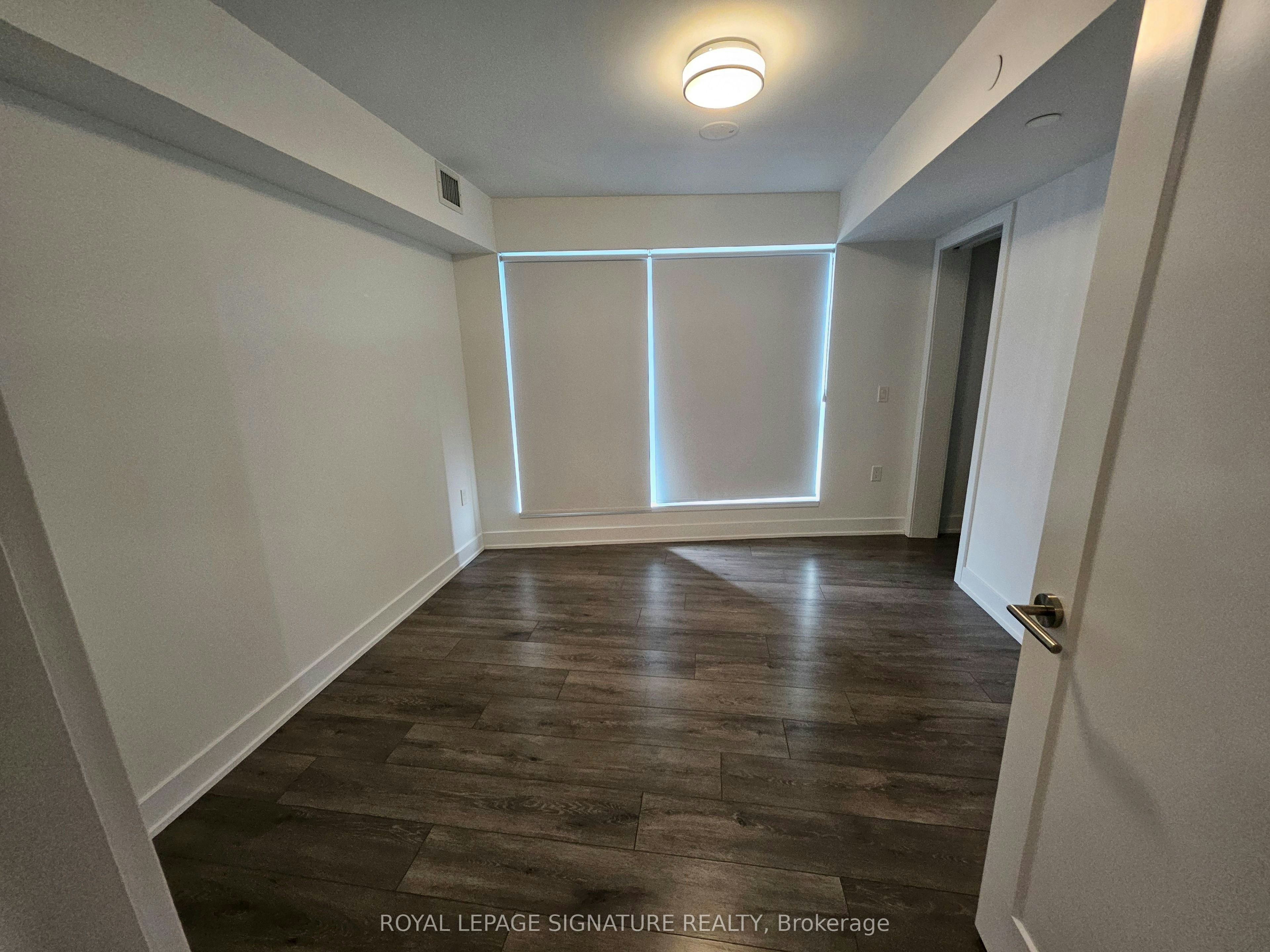 2123-585 Bloor Street E, Toronto, ON, M4W 0B3 - 2