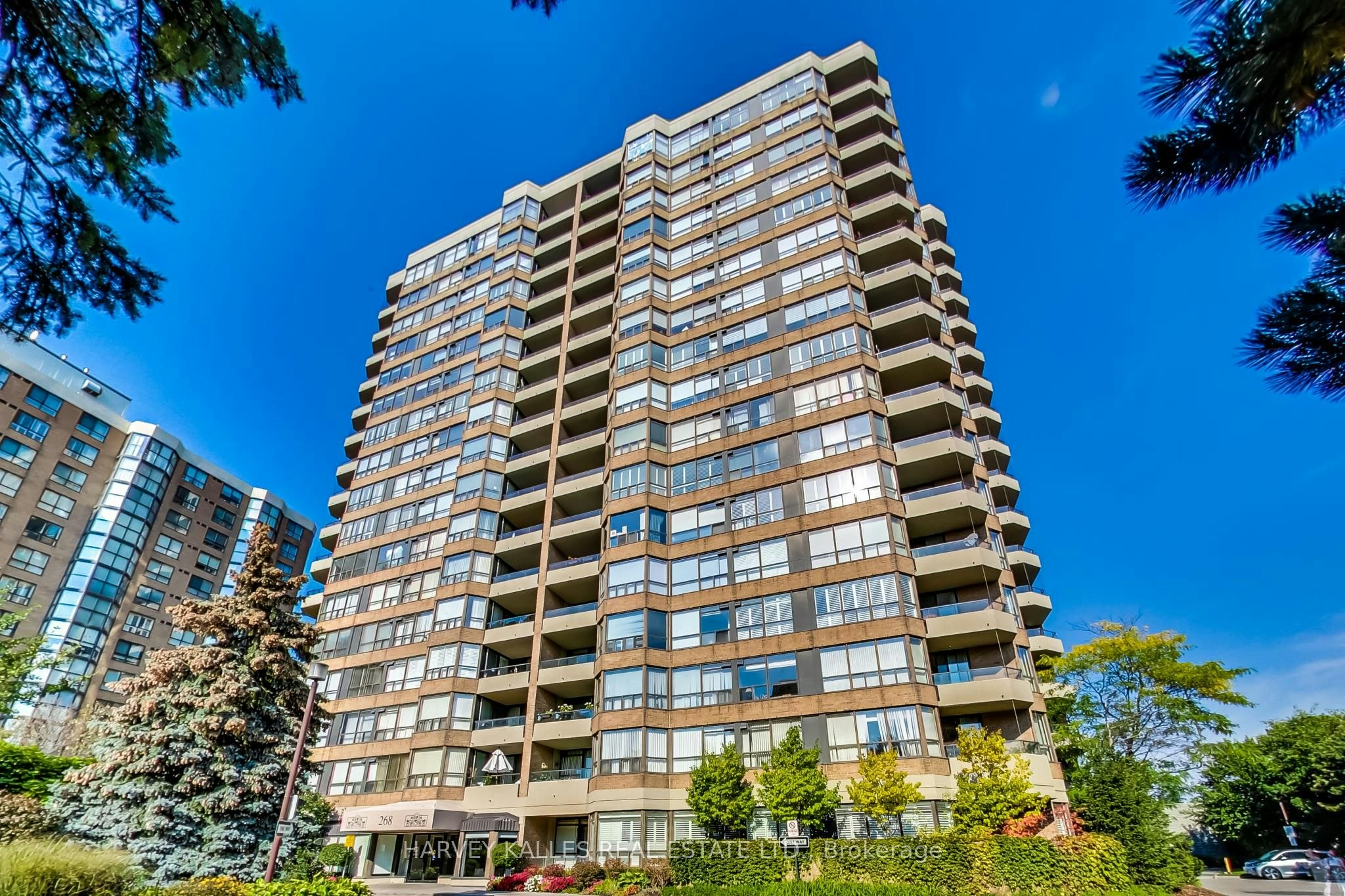 314-268 Ridley Boulevard, Toronto, ON, M5M 4N3