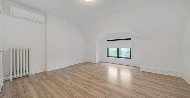 2nd&3rd-198 Roxton Road, Toronto, ON, M6J 2Y5 - 15