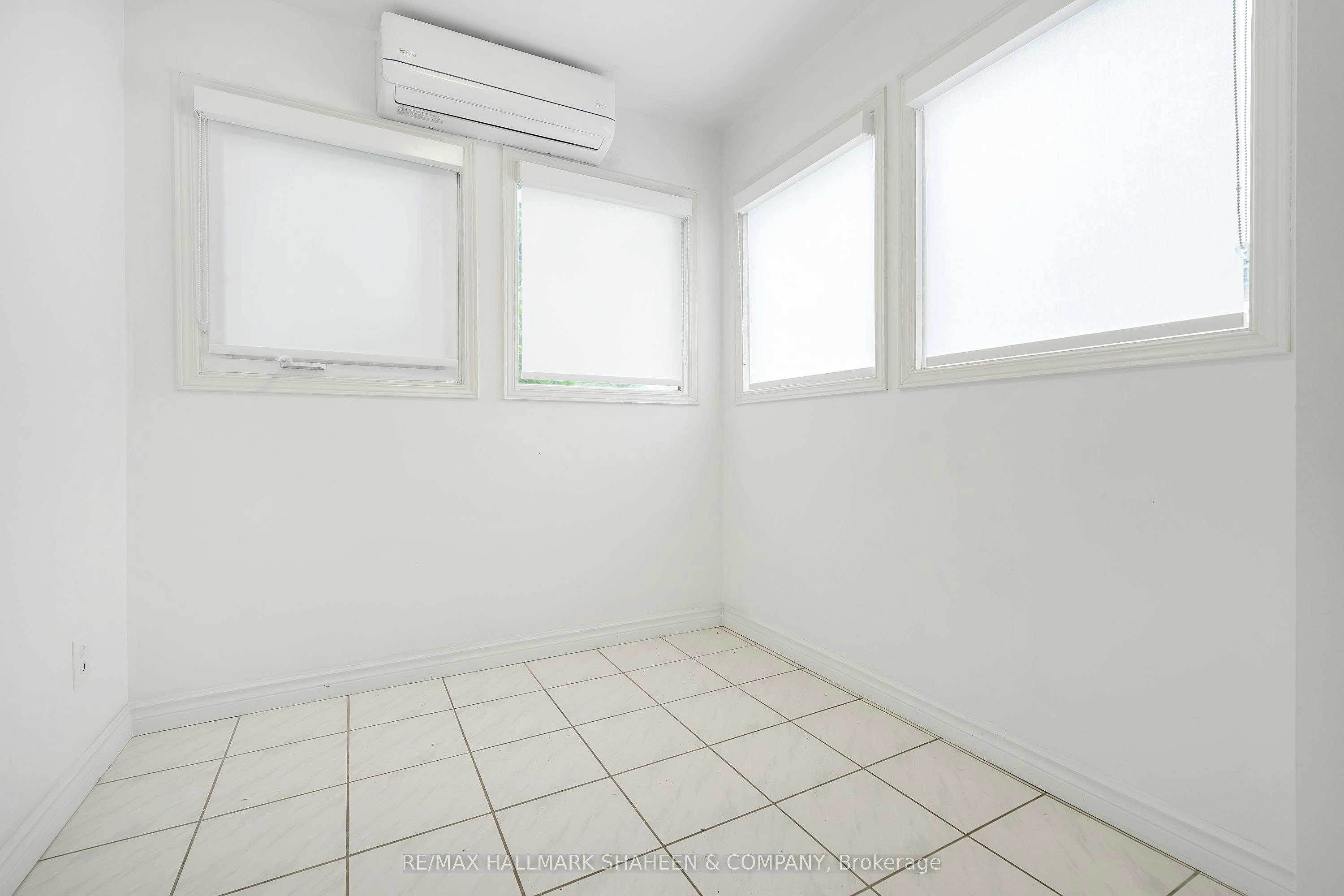 2nd&3rd-198 Roxton Road, Toronto, ON, M6J 2Y5 - 8