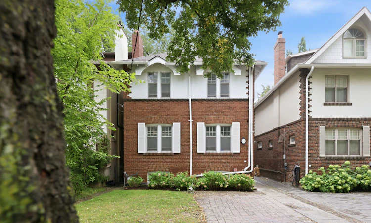 231 Glengrove Avenue W