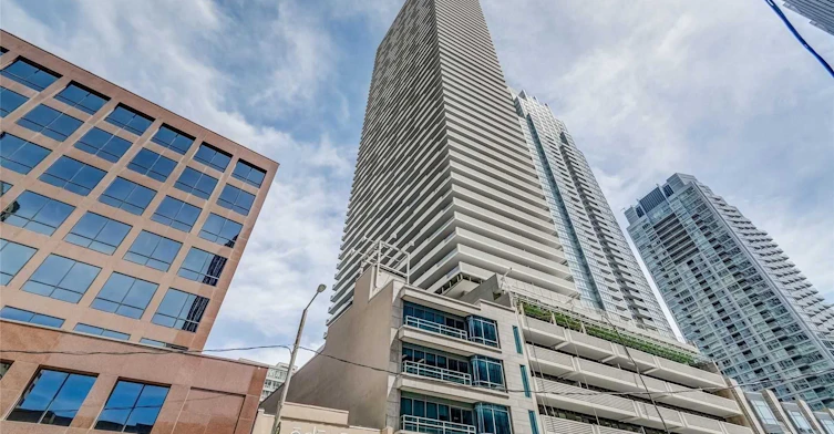 5101-2221 Yonge Street, Toronto, ON, M4S 2B4