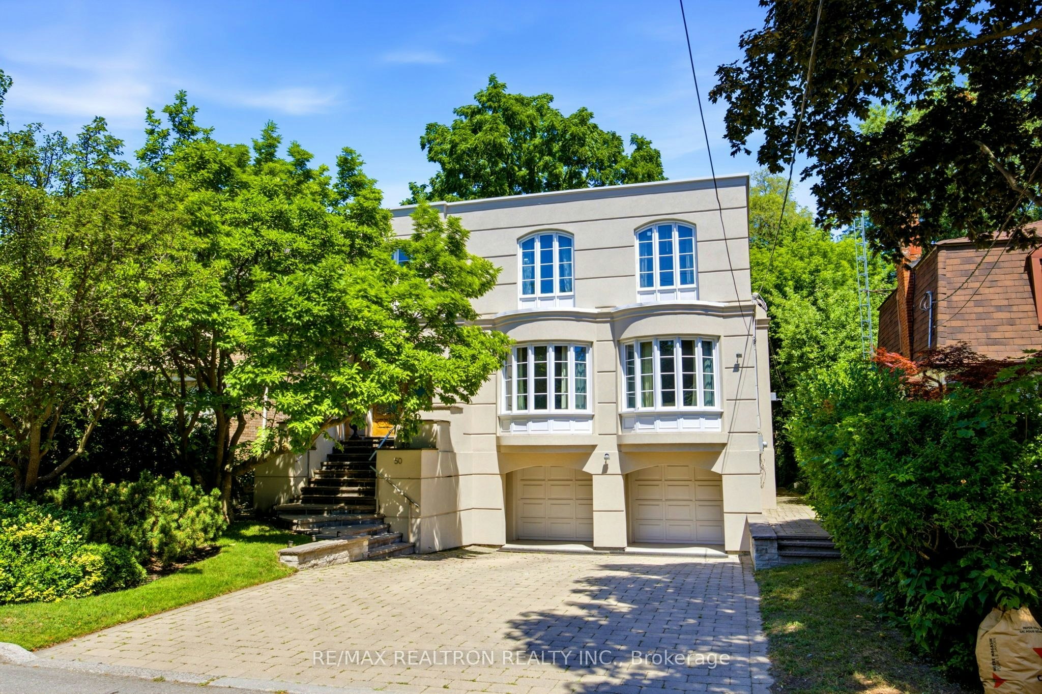 50 Viewmount Avenue, Toronto, ON, M6B 1T4