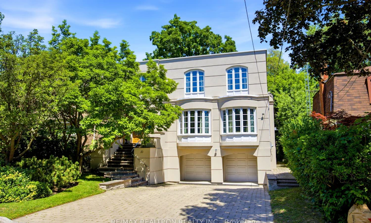 50 Viewmount Avenue