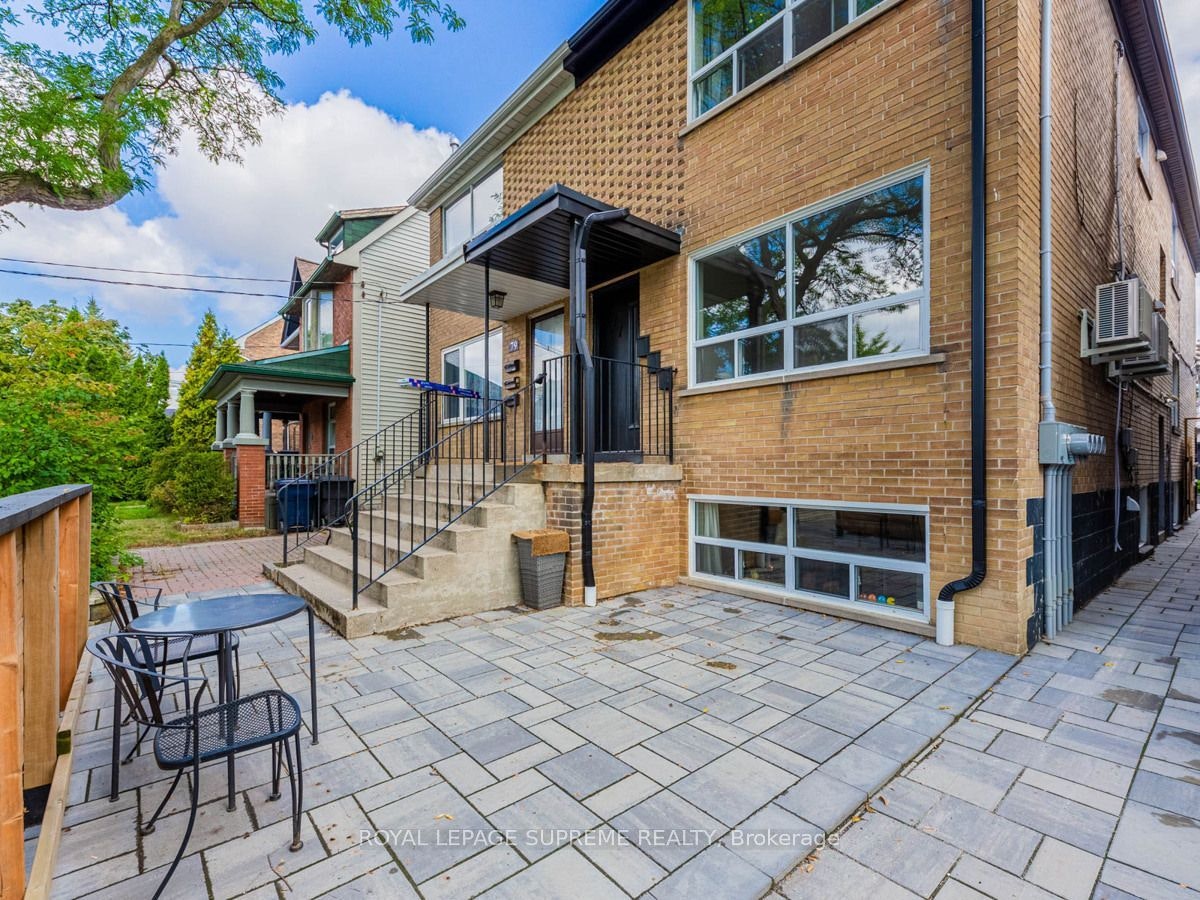 77 Greensides Avenue, Toronto, ON, M6G 3P8