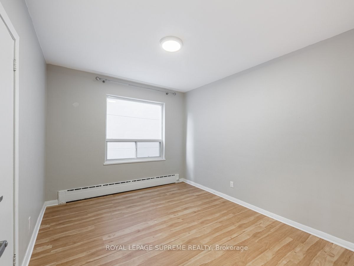 77 Greensides Avenue, Toronto, ON, M6G 3P8 - 13