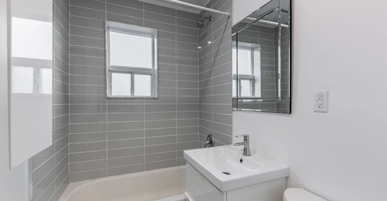 77 Greensides Avenue, Toronto, ON, M6G 3P8 - 16