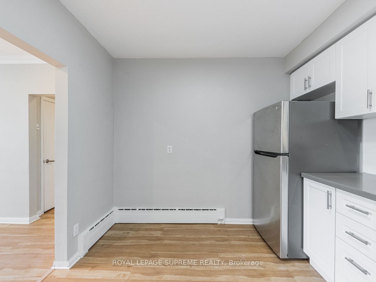 77 Greensides Avenue, Toronto, ON, M6G 3P8 - 10