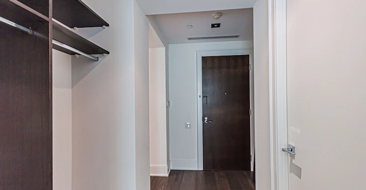 902-77 Charles Street W, Toronto, ON, M5S 2X1 - 5