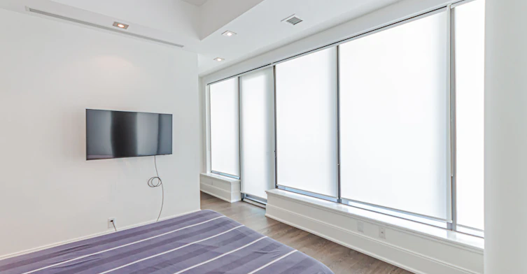 902-77 Charles Street W, Toronto, ON, M5S 2X1 - 27
