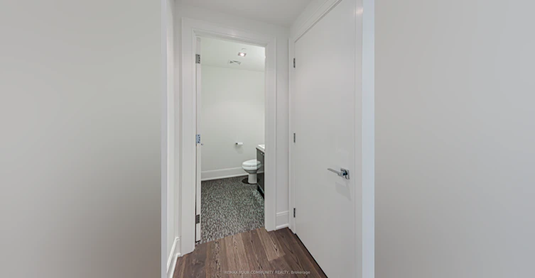 902-77 Charles Street W, Toronto, ON, M5S 2X1 - 8