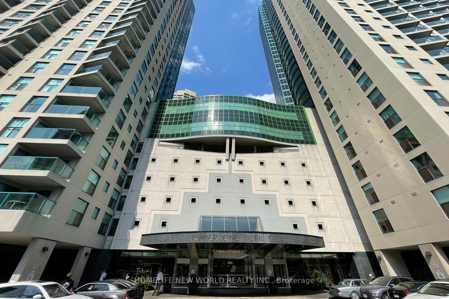 1602-77 Harbour Square, Toronto, ON, M5J 2S2 - 2