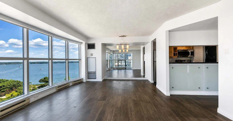 1602-77 Harbour Square, Toronto, ON, M5J 2S2 - 7