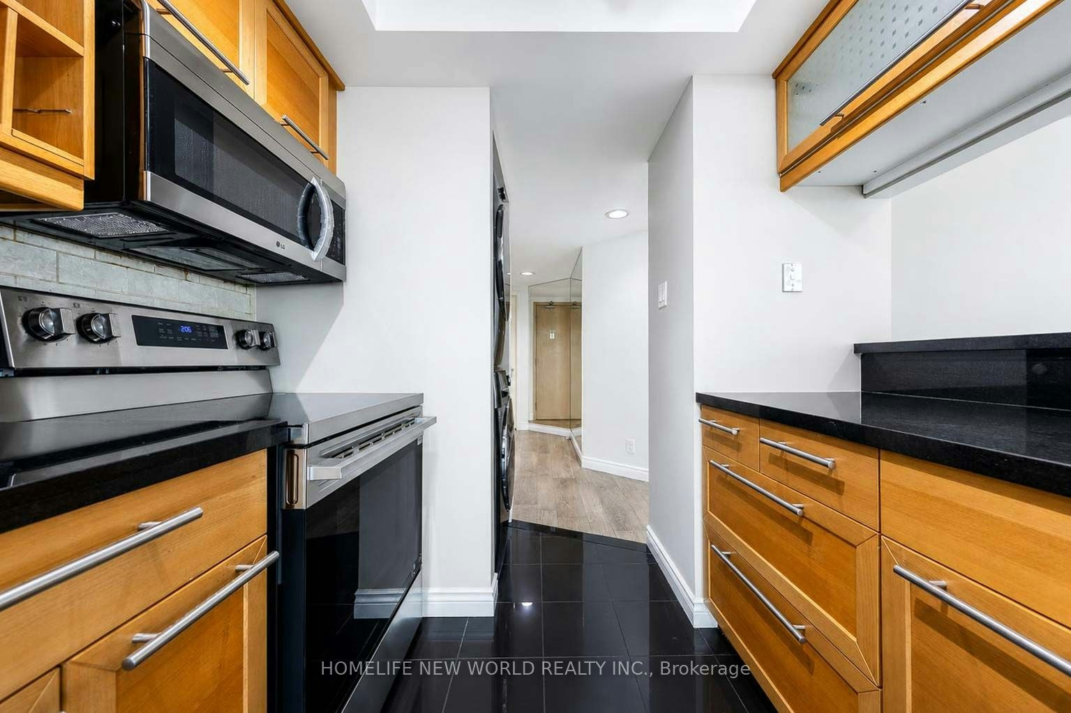 1602-77 Harbour Square, Toronto, ON, M5J 2S2 - 13