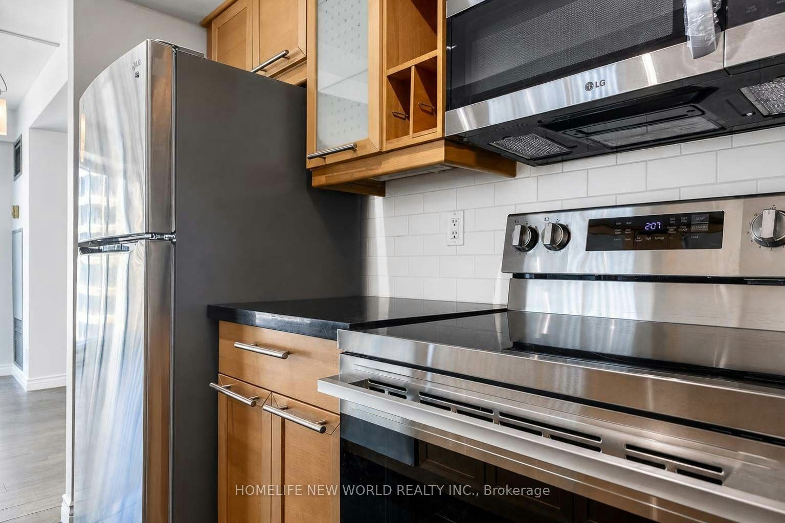 1602-77 Harbour Square, Toronto, ON, M5J 2S2 - 15