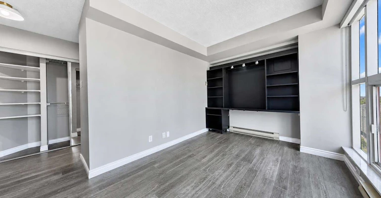 1602-77 Harbour Square, Toronto, ON, M5J 2S2 - 21
