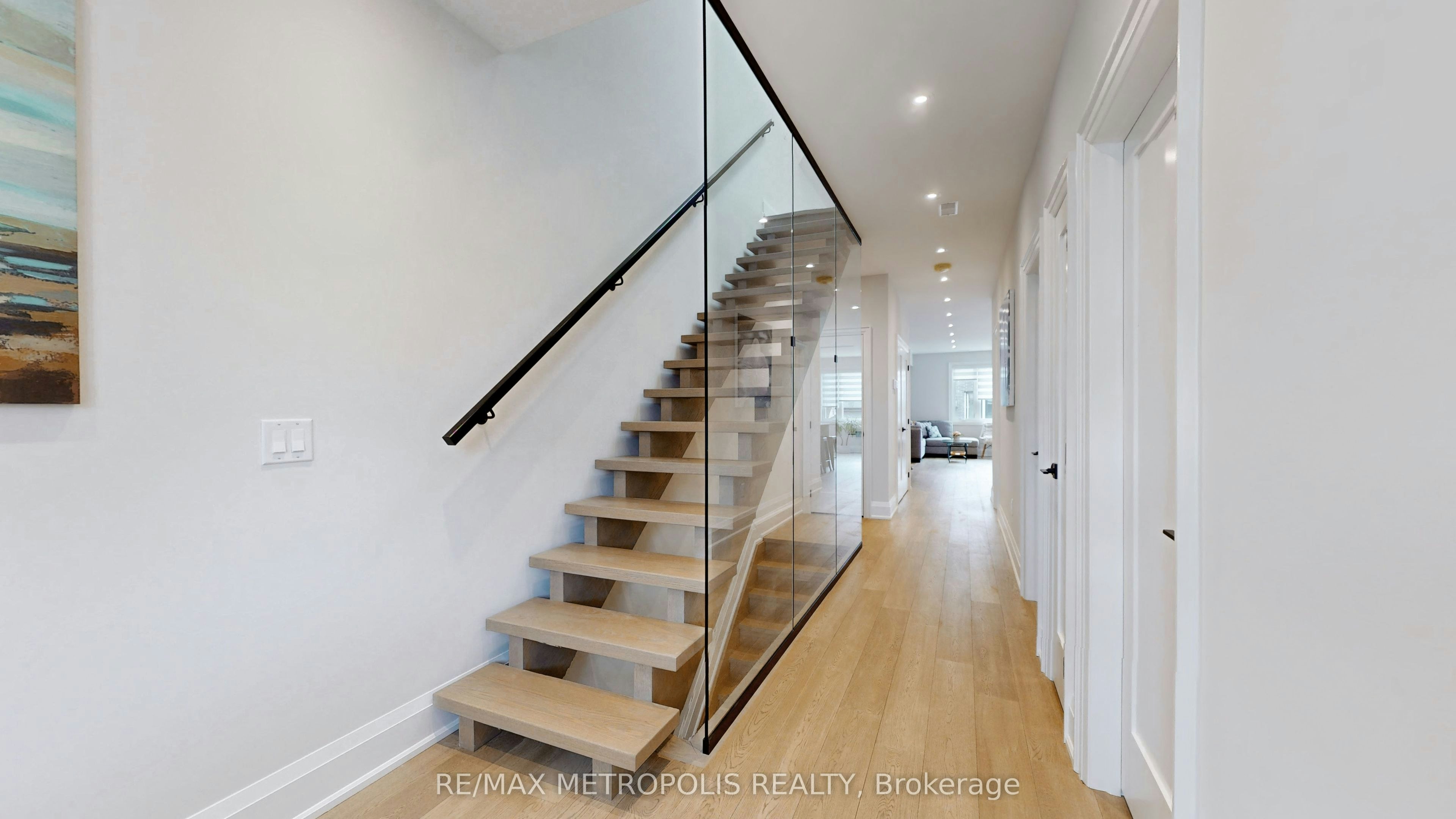 2&3 Floor-165 Manning Avenue, Toronto, ON, M6J 2K6 - 6
