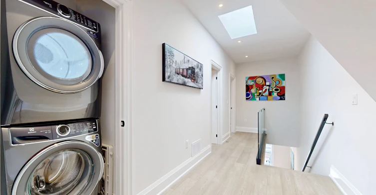 2&3 Floor-165 Manning Avenue, Toronto, ON, M6J 2K6 - 32
