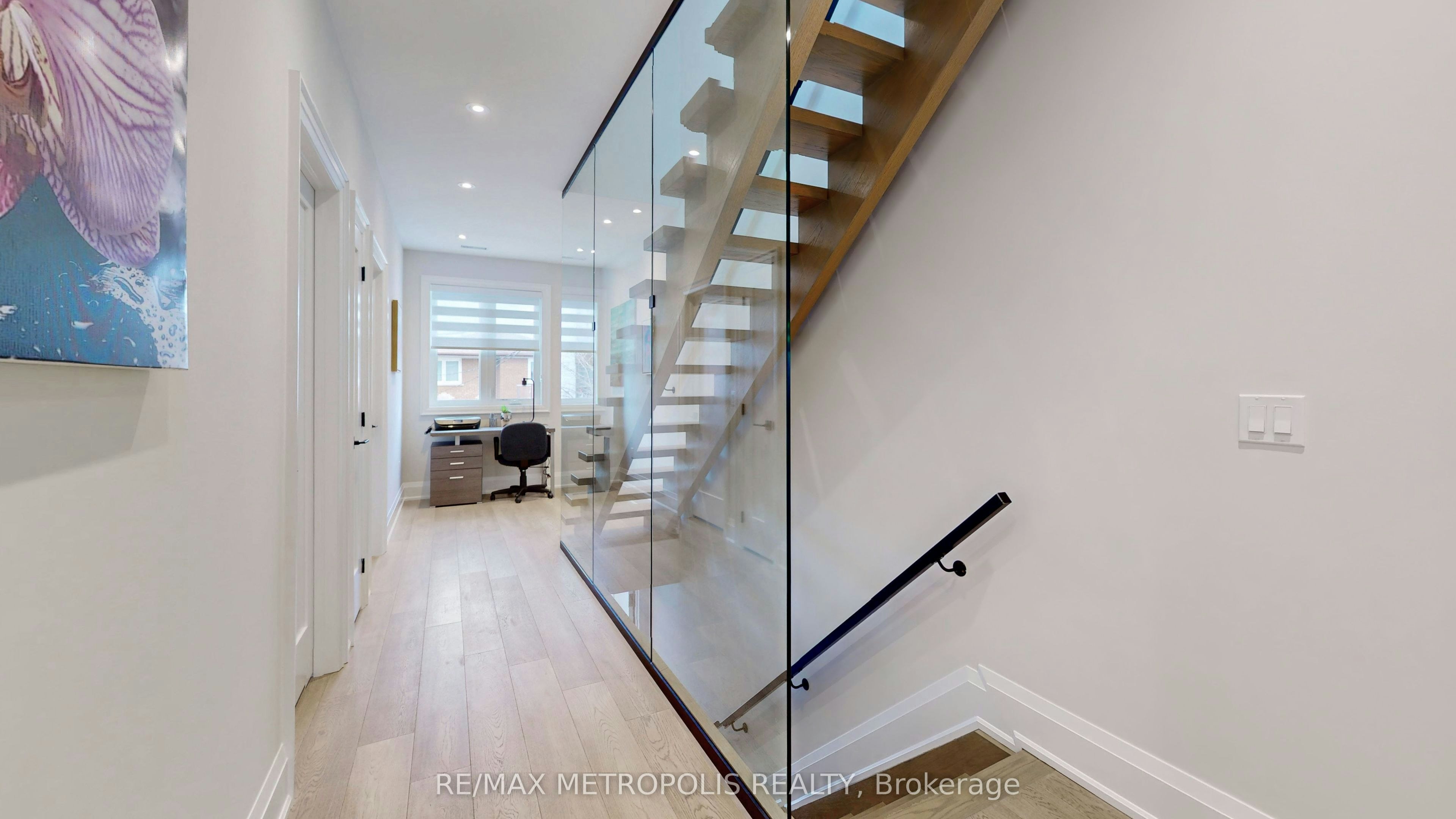 2&3 Floor-165 Manning Avenue, Toronto, ON, M6J 2K6 - 7