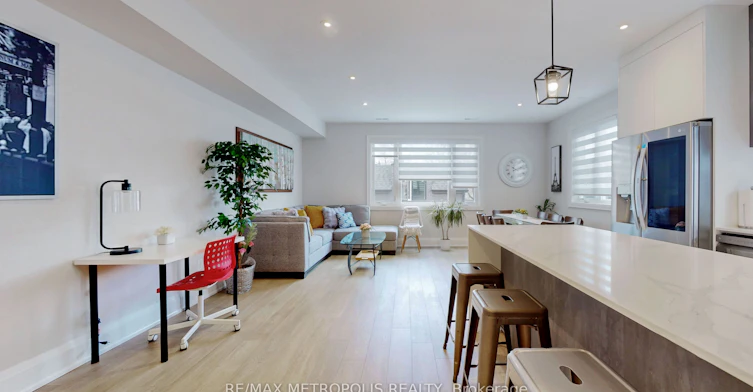 2&3 Floor-165 Manning Avenue, Toronto, ON, M6J 2K6 - 9