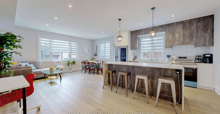 2&3 Floor-165 Manning Avenue, Toronto, ON, M6J 2K6 - 8