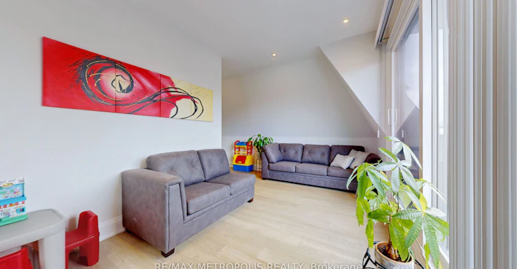 2&3 Floor-165 Manning Avenue, Toronto, ON, M6J 2K6 - 30