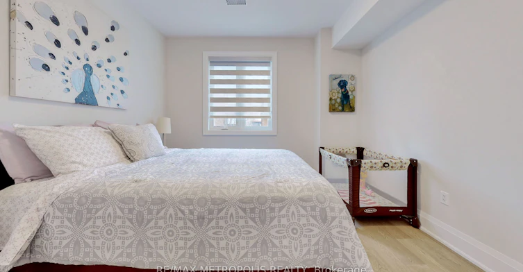 2&3 Floor-165 Manning Avenue, Toronto, ON, M6J 2K6 - 3