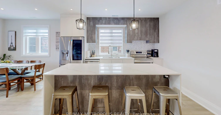 2&3 Floor-165 Manning Avenue, Toronto, ON, M6J 2K6 - 20