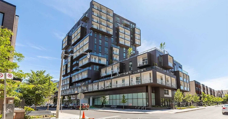 302-80 Vanauley Street, Toronto, ON, M5T 0C9 - 4