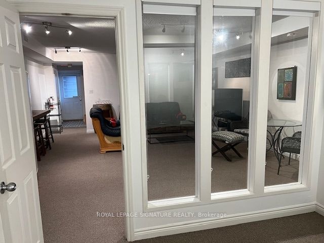 Lower-208 Carlton Street, Toronto, ON, M5A 2L1 - 24