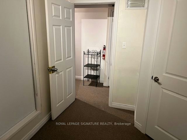 Lower-208 Carlton Street, Toronto, ON, M5A 2L1 - 31