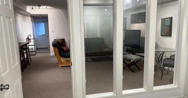 Lower-208 Carlton Street, Toronto, ON, M5A 2L1 - 24