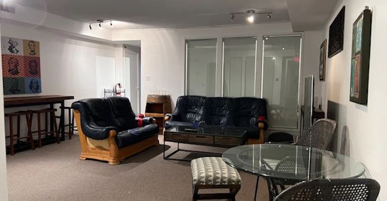 Lower-208 Carlton Street, Toronto, ON, M5A 2L1 - 10