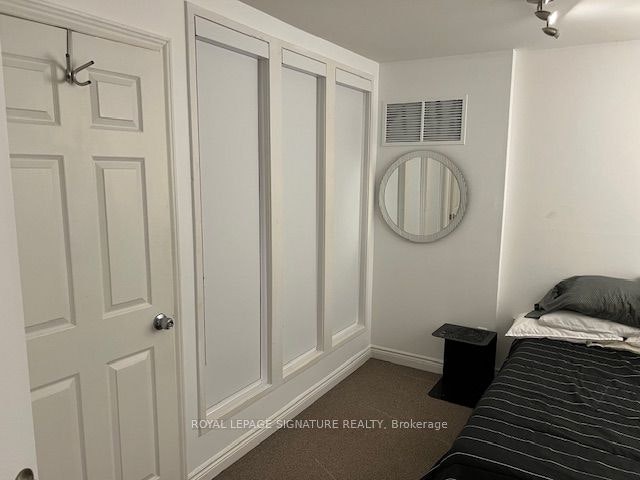 Lower-208 Carlton Street, Toronto, ON, M5A 2L1 - 22