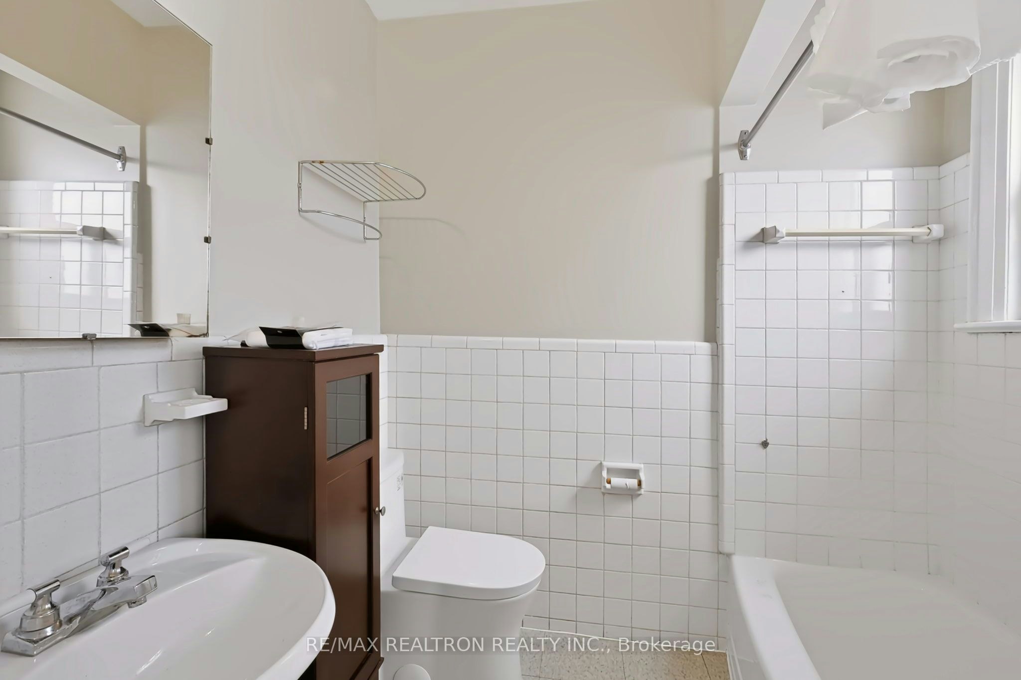 3-3232 Yonge Street, Toronto, ON, M4N 2L4 - 12