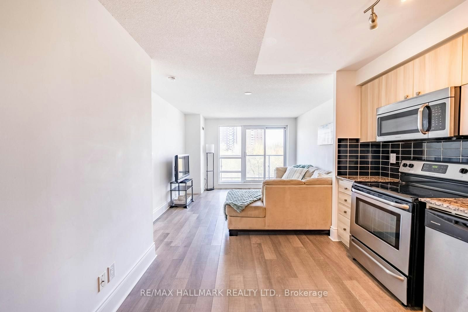 407-2015 Sheppard Avenue E, Toronto, ON, M2J 0B3 - 6