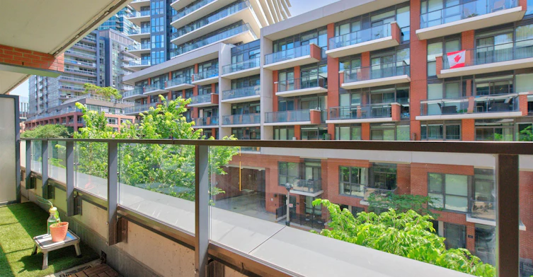 320-50 Bruyeres Mews, Toronto, ON, M5V 0G8 - 19