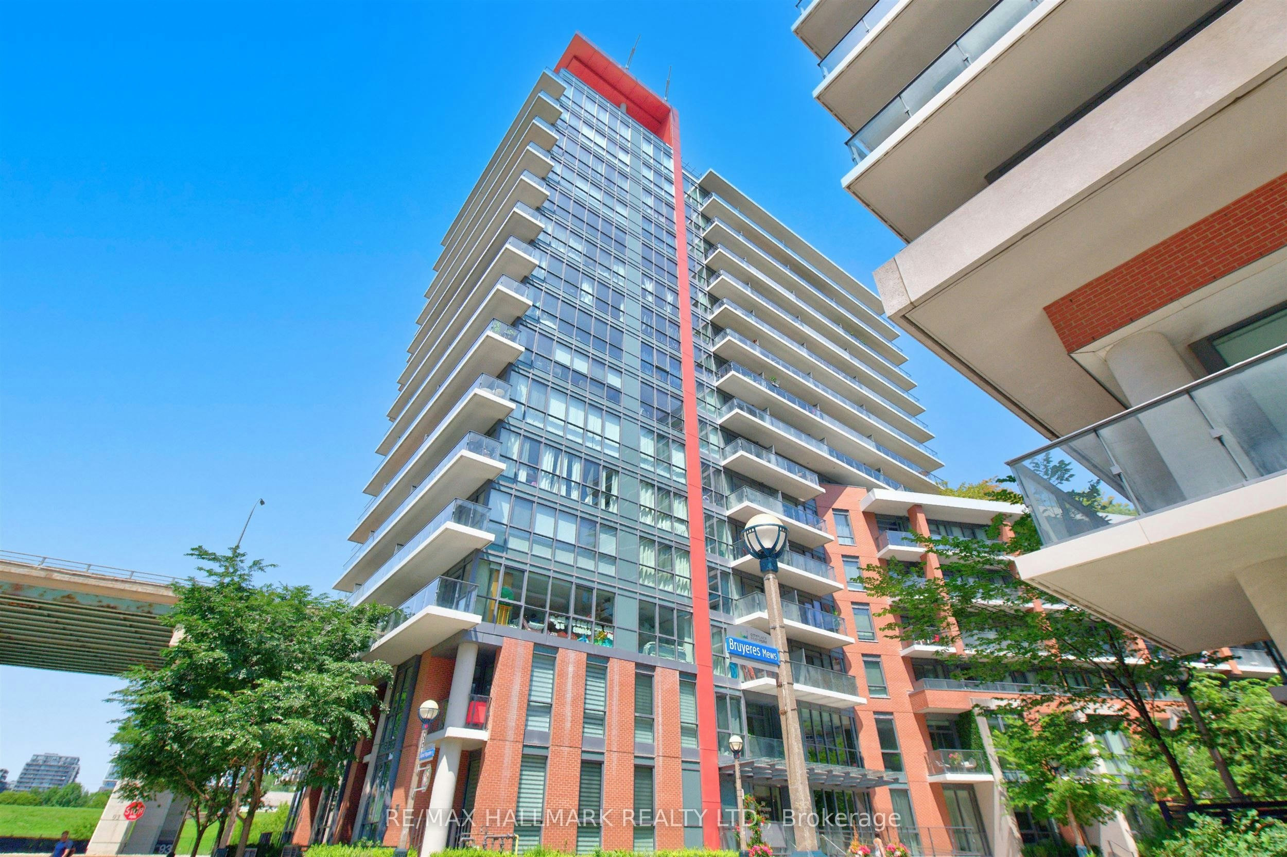 320-50 Bruyeres Mews, Toronto, ON, M5V 0G8