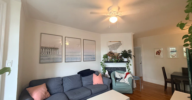 Upper-184 Madison Avenue, Toronto, ON, M5R 2S5 - 4
