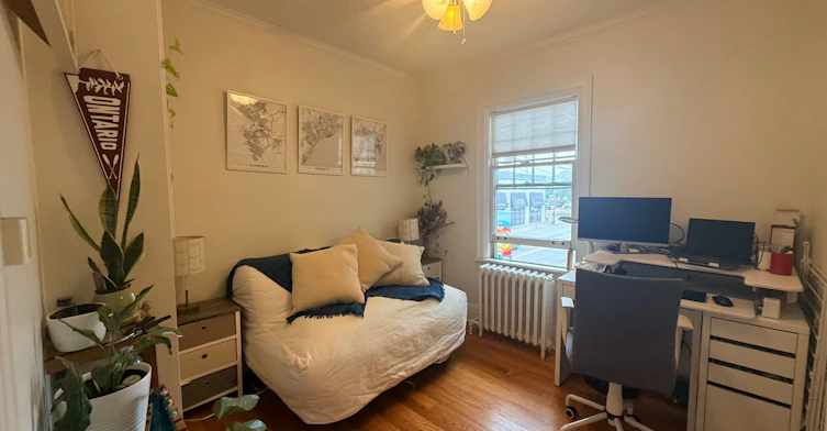 Upper-184 Madison Avenue, Toronto, ON, M5R 2S5 - 16