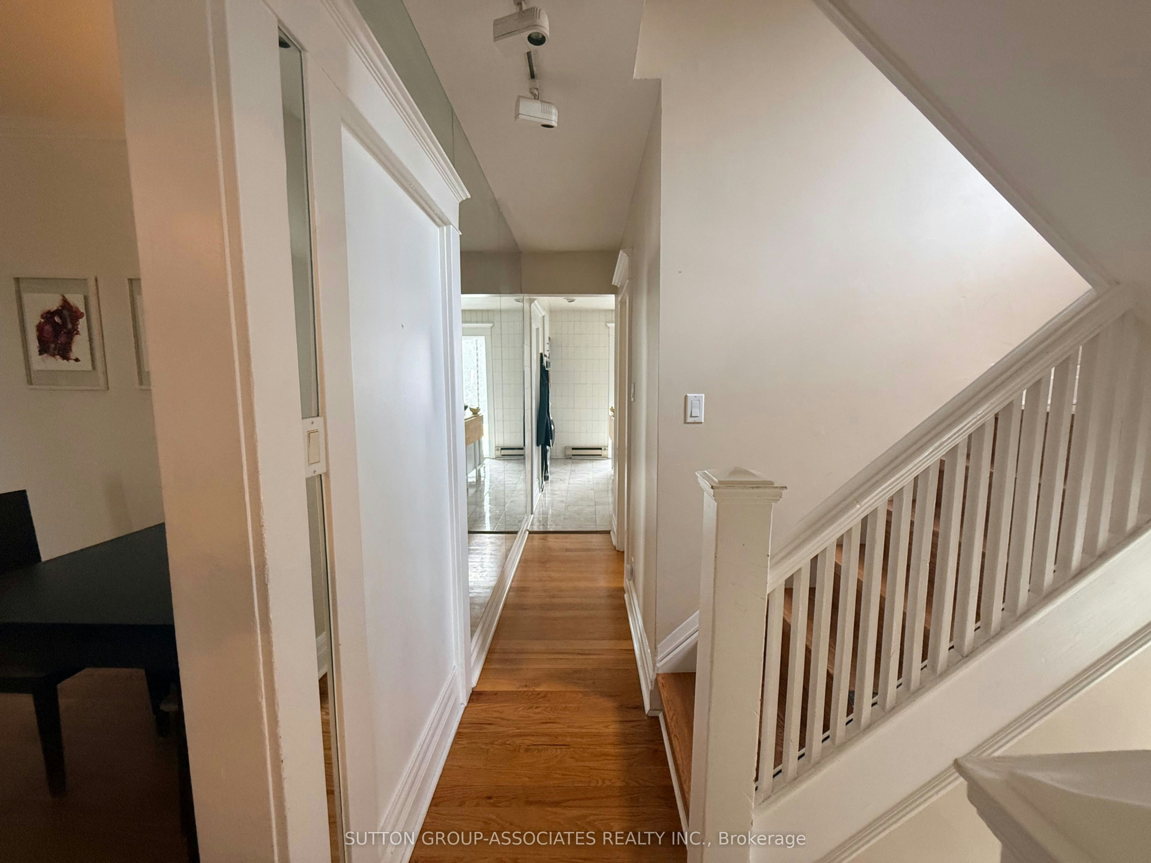 Upper-184 Madison Avenue, Toronto, ON, M5R 2S5 - 15