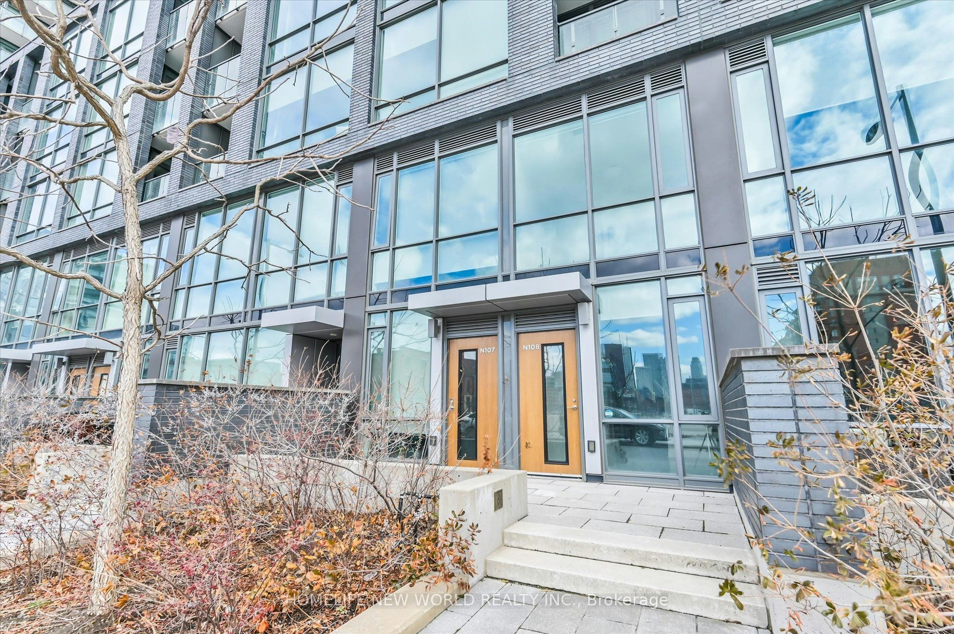 N108-455 Front Street E, Toronto, ON, M5A 0G2
