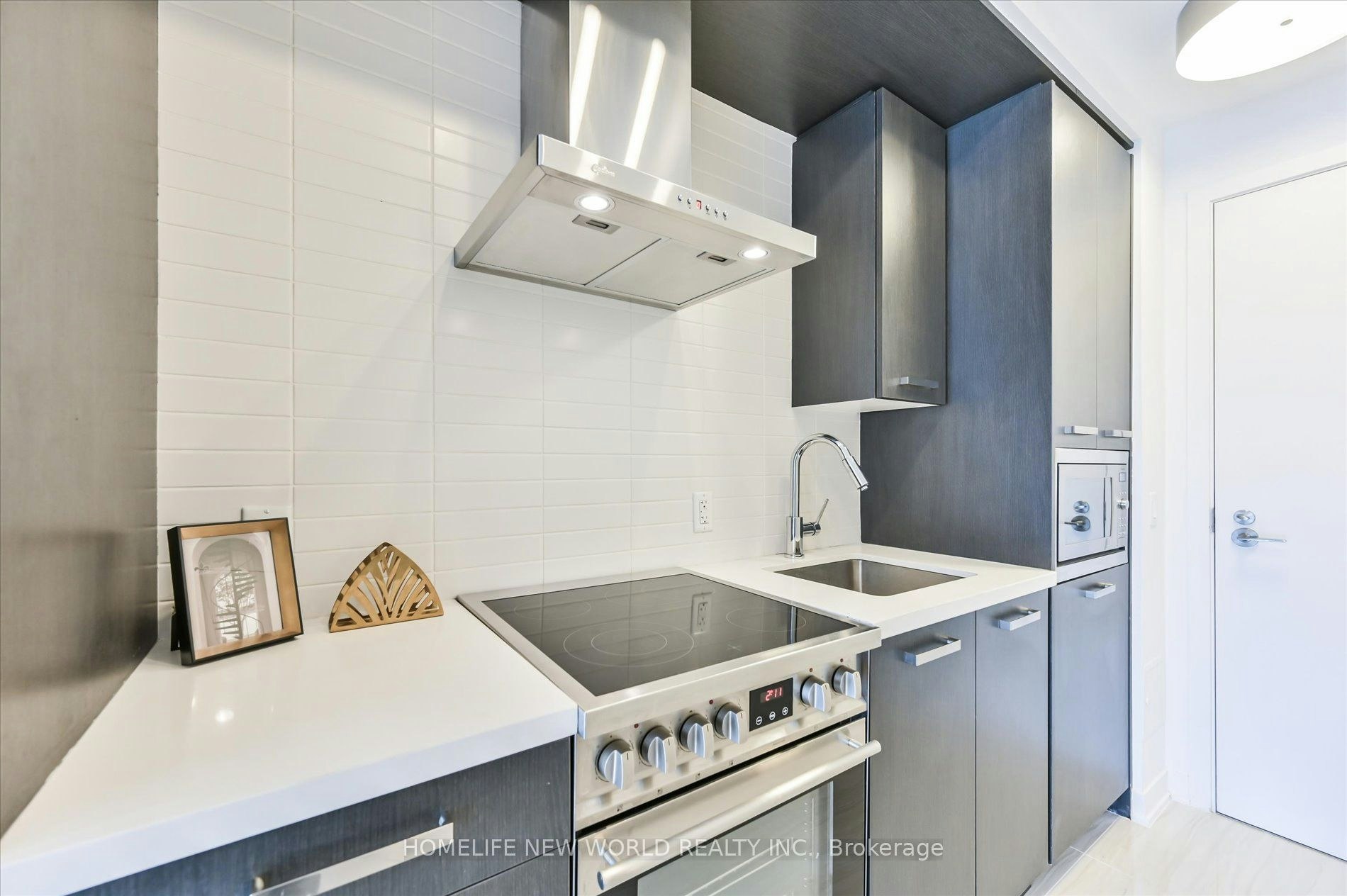 N108-455 Front Street E, Toronto, ON, M5A 0G2 - 5