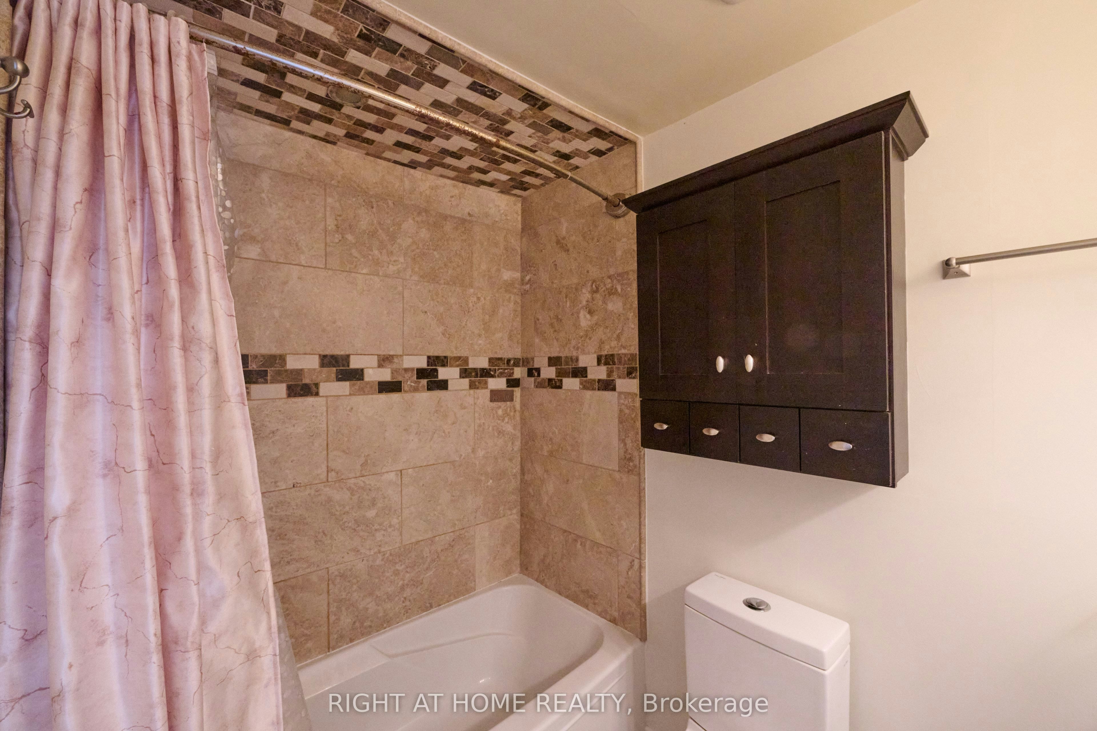 169RC-169 Rusty Crest Way, Toronto, ON, M2J 2Y5 - 12