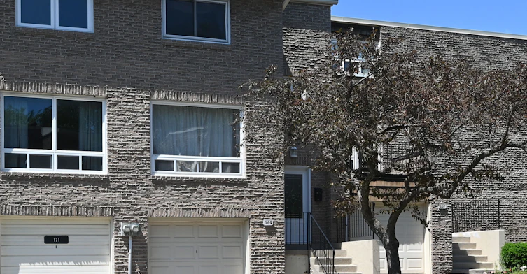 169RC-169 Rusty Crest Way, Toronto, ON, M2J 2Y5