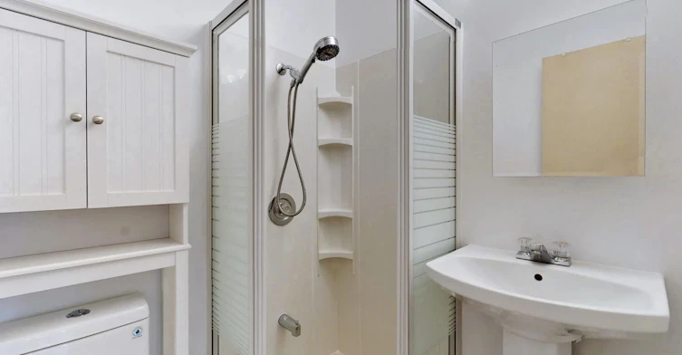 Lower-137 Angus Drive, Toronto, ON, M2J 2W9 - 6