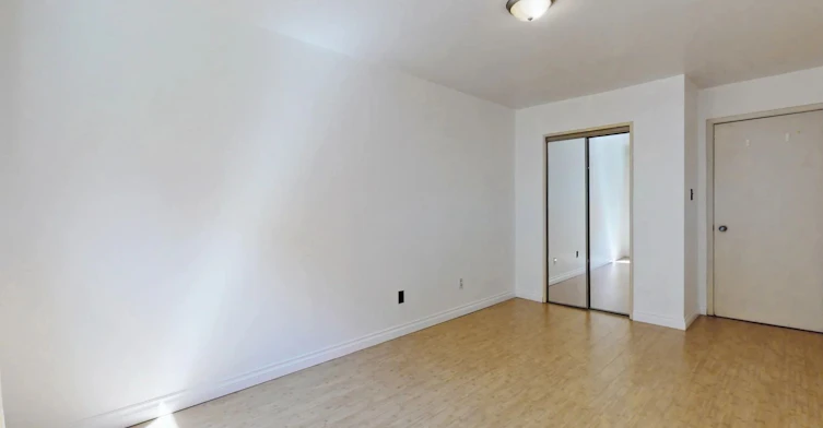 Lower-137 Angus Drive, Toronto, ON, M2J 2W9 - 3